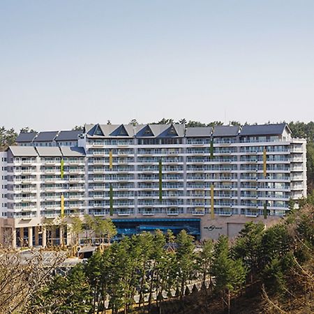 Pyeongchang I Want Hotel & Resort Экстерьер фото
